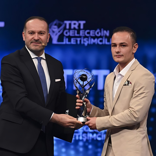 RTS Öğrencimiz Bora Yavuz Subaşı, TRT Geleceğin İletişimcileri Yarışması’nda İkincilik Ödülü Kazandı