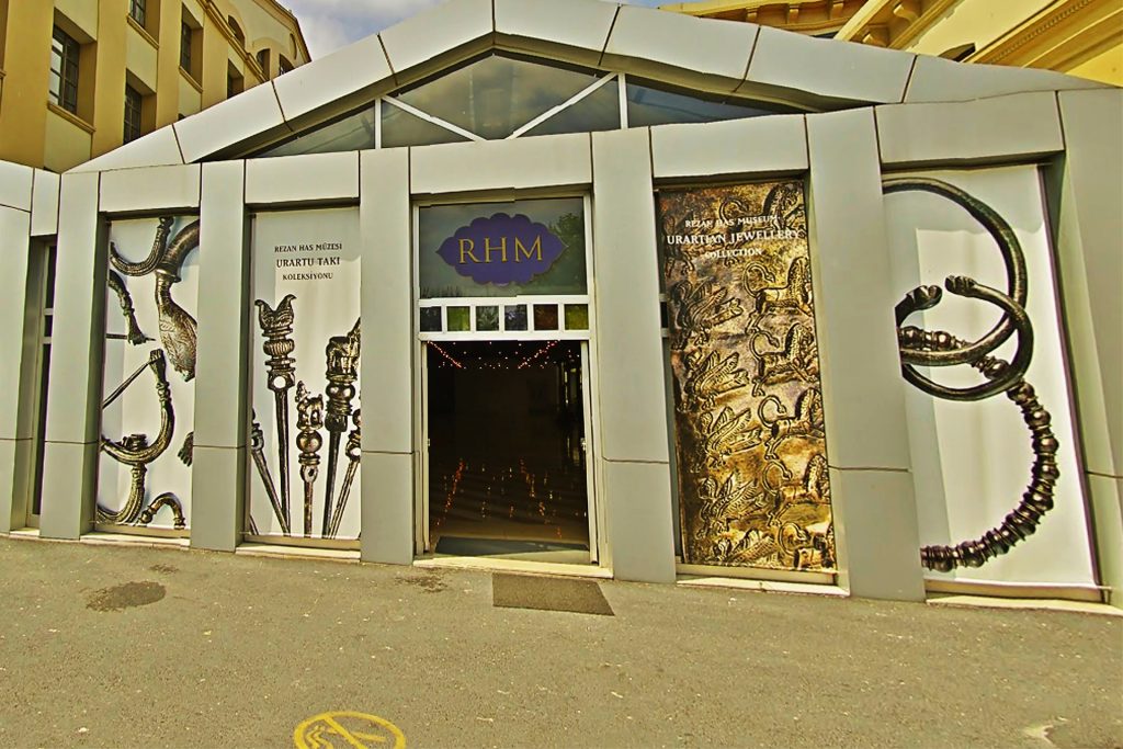 1641fbe9475e9970d8c7155bbf0d219b