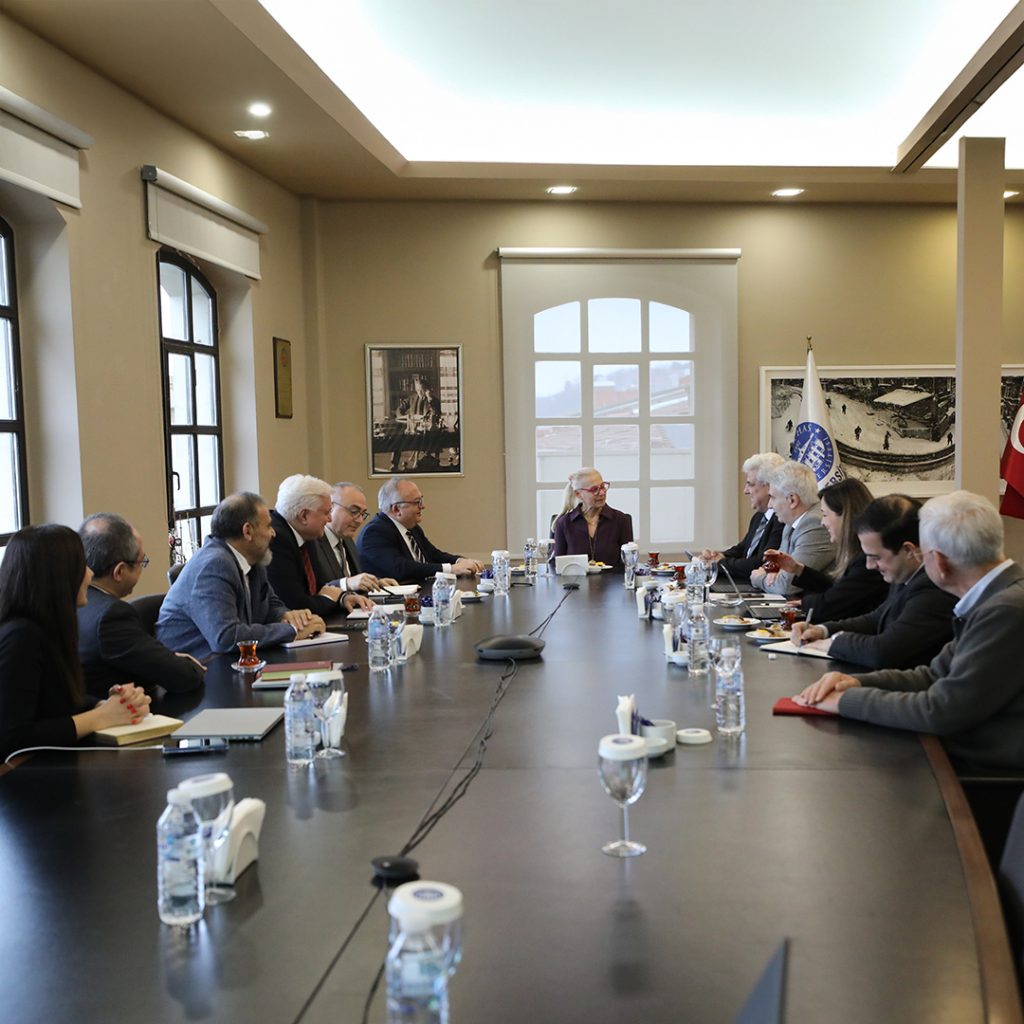 Rektörümüz Prof. Dr. Ayşe Başar, İSO Genel Sekreteri Haktan Akın’ı Misafir Etti