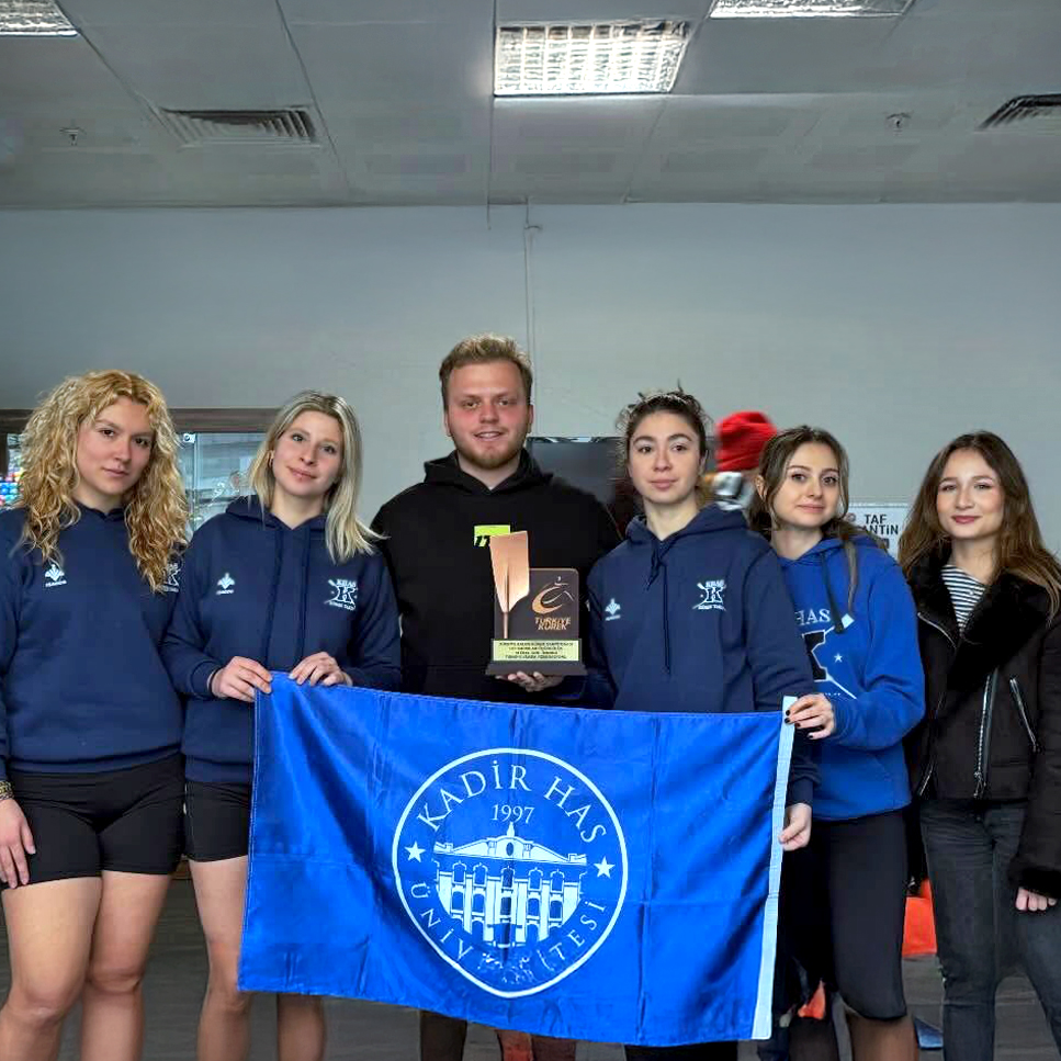 Kürek’te Gurur Veren Başarı: U23 Kadın Takımı Sporcularımız Türkiye Üçüncüsü
