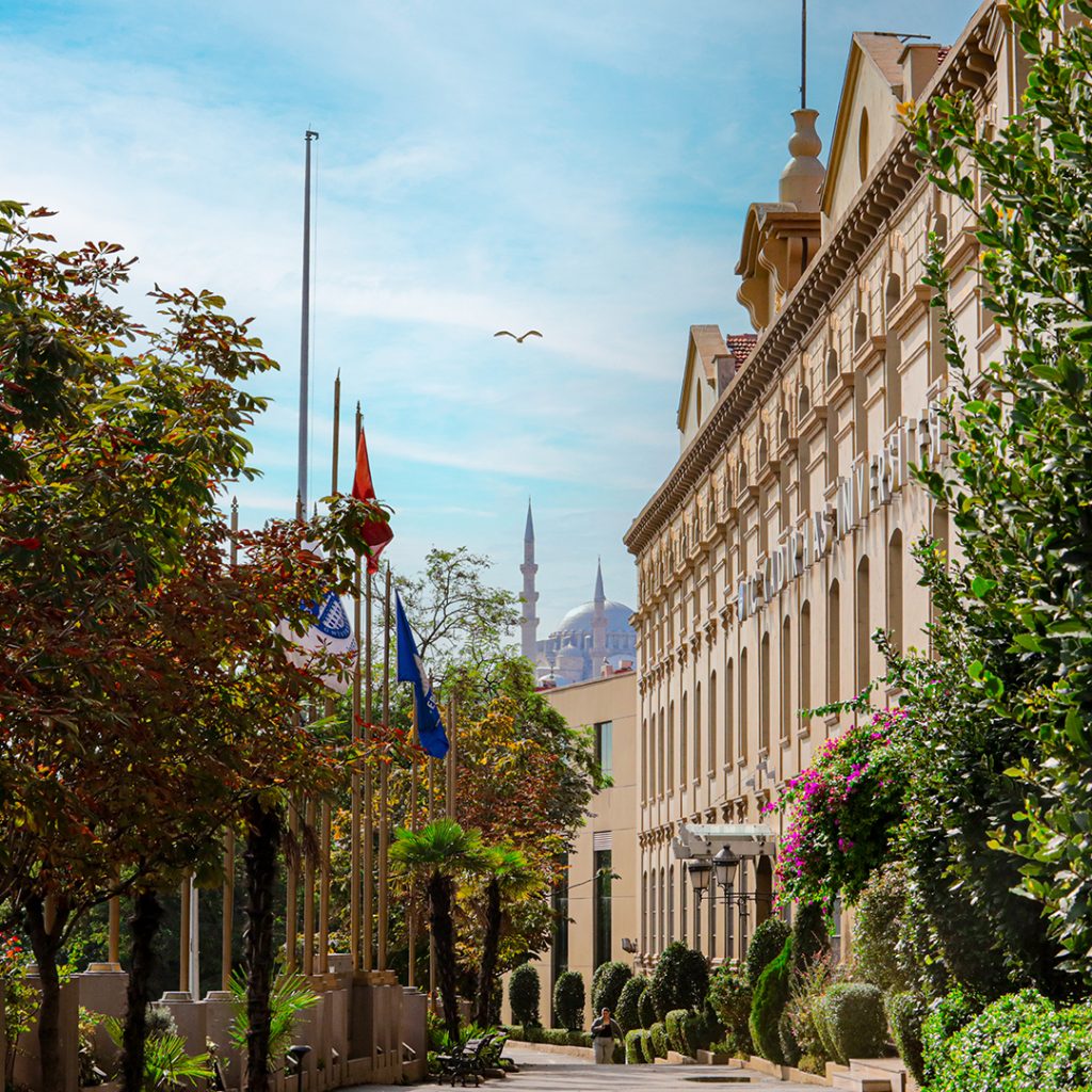 Kurucumuz Merhum Kadir Has’ın Anısına İftar Programı Düzenlendi