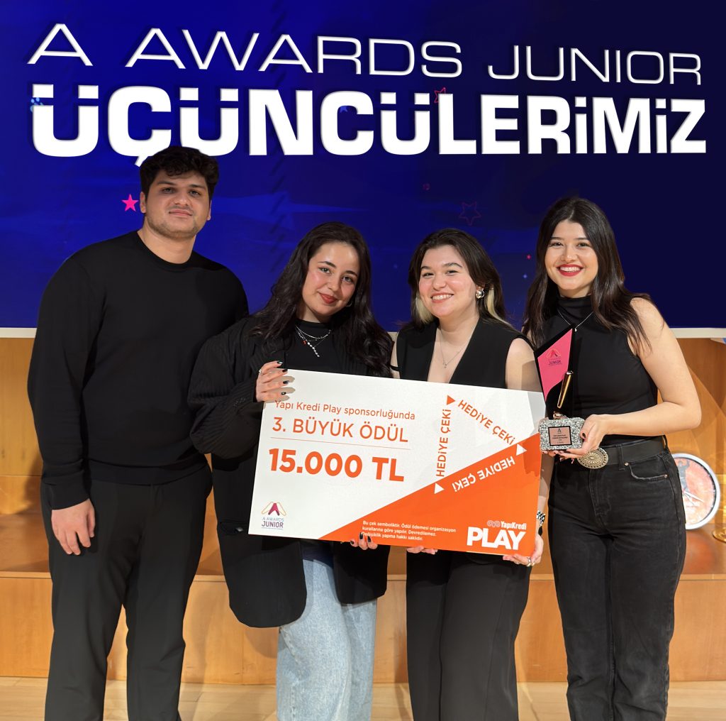 Cava Ekibi A Awards Junior’da 3.’lük Elde Etti