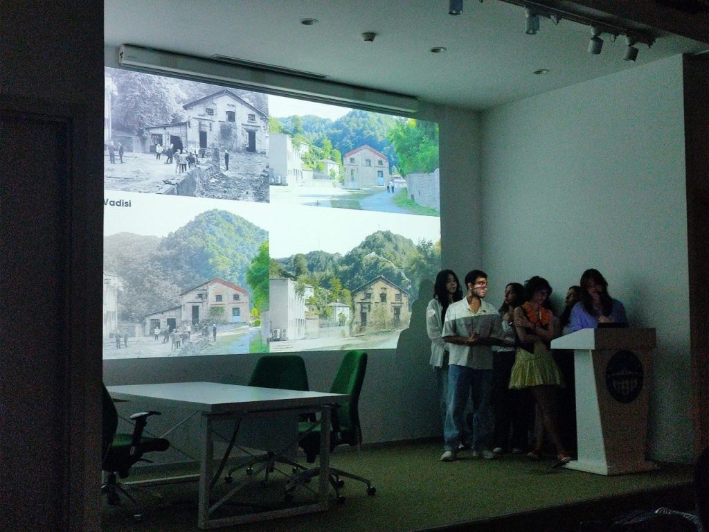 KHAS-Sanat-Tasarim-Fakultesi-Unesco Chair-Yaz Atolyesi-4